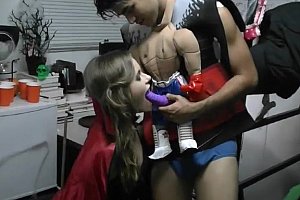 欧美猛男gay办公室激情